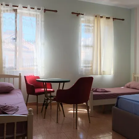 My - Privates And Dorms 호스텔 Shkodër