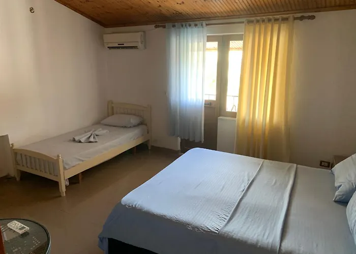 Hostel My - Privates And Dorms Shkodër